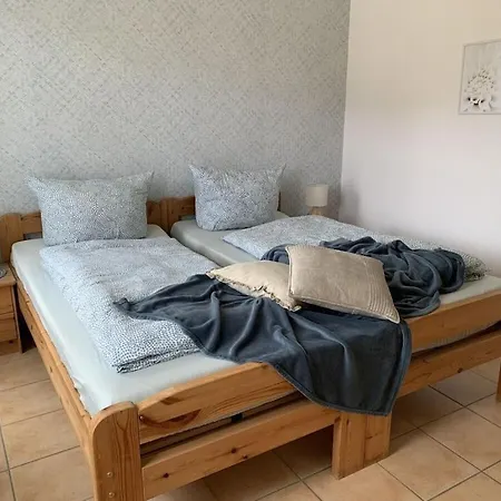 Semesterbostad With 2 Bedrooms *
